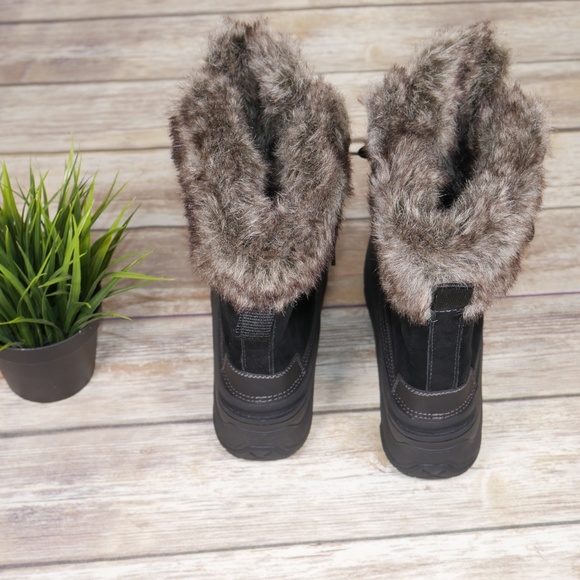 Khombu Black Faux Fur Winter Boots Size 8 - Picture 3 of 7
